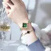 Nuevo Reloj de Mujer de Lujo Ligero, Estilo Trébol de Cuatro Hojas a la Moda, Diseño de Nicho de Alta Gama, Reloj Incrustado con Diamantes