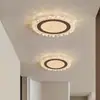 Luminária de teto para quarto, simples e ultrafina, protetora para os olhos, redonda com renda e design de ondulação de água de cristal de gelo, luz para quarto principal, luz para quarto, ferro