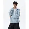Top de moda de manga larga con escote en V profundo, chaqueta casual de otoño, nueva camisa corta a rayas de corte holgado para hombre, diseño de imitación de dos piezas