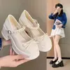 Zapatos Mary Jane de Cuña Poco Profundos de Capas Súper Suaves de Moda para Mujer 2026 Nuevos Zapatos de Cuero Dulces de Moda con una Correa