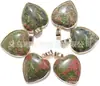 Venta caliente transfronteriza piedra natural ágata piedra de cristal rosa collar con colgante de amor bordeado colgante de corazón de melocotón accesorios de bricolaje