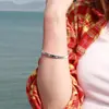 Pulseira de Aço Titânio para Meninas, High-End, Fashion, Luxo Leve, Aço Inoxidável Simples, Pulseira de Diamante Trevo, Joia para Casal
