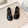 Zapatos de Piel Genuina para Niños 2026 Nuevos Zapatos de Primavera y Otoño para Niños Zapatos de Princesa Suela Blanda Zapatos de Rendimiento Zapatos Individuales para Niños Medianos y Grandes