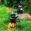 Linterna de Sombrero Negro de Halloween Estatua Solar para Jardín Esqueleto de Mano Gato Negro Decoración Decoración para Patio Exterior