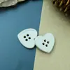 Botones de Resina Negros de Alta Gama en Forma de Corazón con Bordes Delgados para Abrigos, Chaquetas, Ropa Infantil, Accesorios para Ropa Blanca al por Mayor