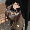 Bolso Cesta de Verduras Portátil Vintage Mujer Otoño e Invierno 2024 Nueva Moda Corea del Sur Bolso Tote Pequeño Combinable Bolso Bandolera