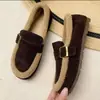 Mocasines cálidos para mujer para usar al aire libre, nuevo estilo 2026, de suela plana, forrados de felpa, sin cordones, retro, zapatos gruesos de algodón para invierno