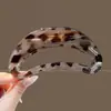 Pinza de tiburón negra en forma de corazón para recogido, elegante pinza para el pelo floral para la parte trasera de la cabeza, gran accesorio para el pelo de pinza de garra estilo nuevo 2026