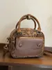 Bolsas de Diseño de Nicho Transfronterizas para Mujer 2025 Nuevo Otoño e Invierno Versátil Retro Bolso de Hombro Único Bolso Cruzado Bolso Pequeño Cuadrado de Mano