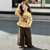 Conjunto de Primavera y Otoño para Niñas 2026 Nuevo Conjunto de Dos Piezas con Top de Dibujos Animados Elegante y Pantalones Anchos para Niña Tendencia