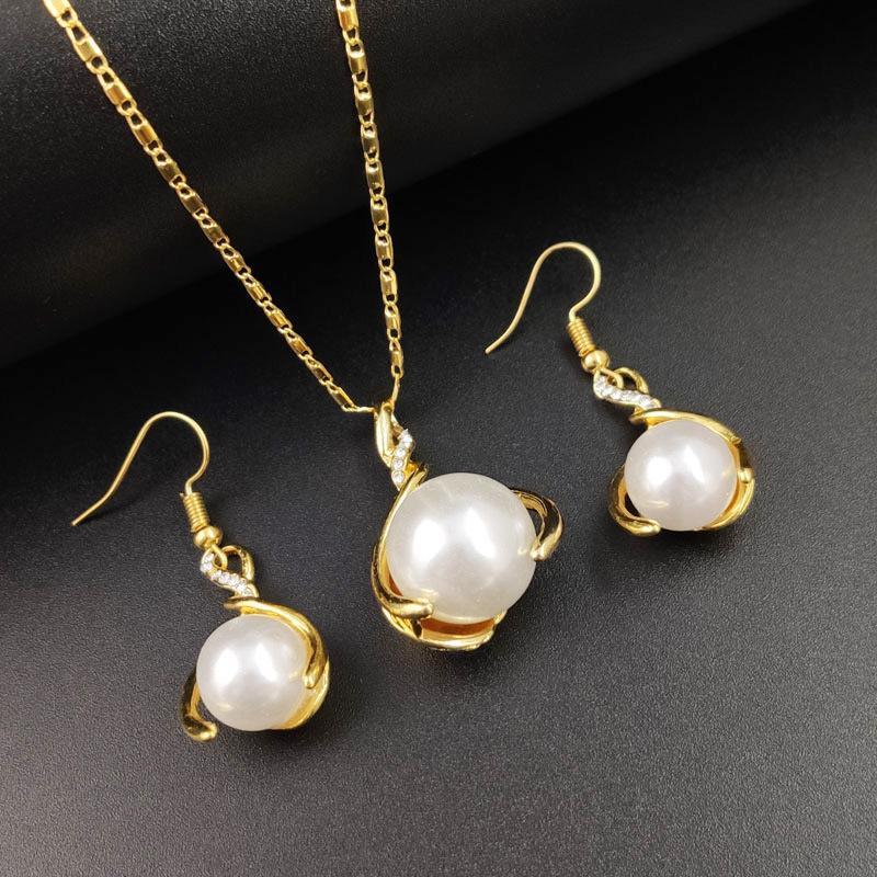 12006613963_2144496083