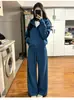 Conjunto esportivo casual azul para mulheres, jaqueta moletom nova de outono de 2026, um conjunto completo de looks estilo coreano para pessoas baixinhas