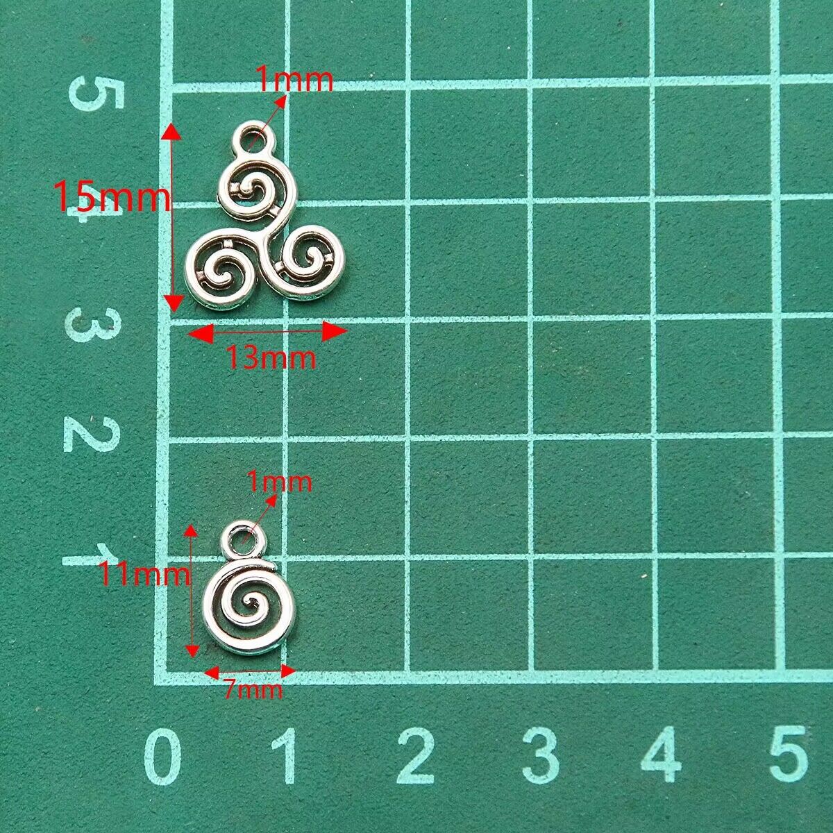 1 (8)