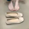 Zapatos Cuadrados de Charol Rojo Chuyuji Primavera/Verano con Moño, Suela Suave, Aumento Interno de Altura, Zapatos de Abuela Versátiles