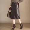 Falda Midi de Cuero PU Elegante y a la Moda para Mujer Otoño/Invierno 2026 Nueva Cintura Alta Adelgazante Longitud Media Elegante Falda de Lápiz para el Trabajo