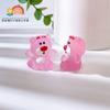 Desenho animado tridimensional boneca diy novo quente atacado resina ornamentos pequenos ornamentos material luminoso morango urso