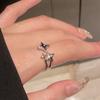 Anillo de dedo índice abierto con diseño de nicho de lujo ligero y estrella de celebridades en línea para novias con viento frío.