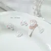 Nuevas Joyas de Arte para Uñas de Dibujos Animados Oso Fresa Perro Parchia Perro Super Yugui Hielo Lindo Desgaste Armadura Decoración Mayoreo