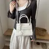 Bolsa Quadrada Pequena da Moda Feminina 2026 Nova Bolsa Transversal de Grande Capacidade Feminina Nicho para o Dia a Dia Temperamento Bolsa de Ombro Único