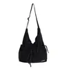 Nova bolsa de ombro feminina, versátil, estilo casual e esportivo, grande capacidade, bolsa de ombro com cordão estilo europeu e americano, adequada para vendas transfronteiriças