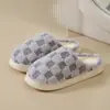 Pantuflas de Felpa de Algodón Estilo Pareja para Mujer Sienta como si pisara caca en Casa Invierno Hogar Cálidas Pantuflas de Algodón para Hombre