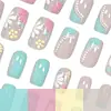 Producto popular de comercio exterior: Set de 24 uñas con diseño de margarita fresca para primavera y verano, colores contrastantes, uñas postizas rectangulares de longitud media únicas, al por mayor