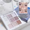 Dikalu flash edición limitada de Navidad princesa de hielo full Flash diamante plato de sombras de ojos de nueve colores 25 Bola de Nieve Perla