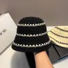 Sombrero de Pescador de Punto Estilo Coreano para Otoño e Invierno Sombrero de Pescador Rayado Versátil Sombrero de Lana Cálido para Mujer Sombrero de Pescador que Afina el Rostro y Protege los Oídos