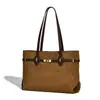 2025 Nueva Moda Otoño e Invierno Bolso de Hombro y Axila de Nicho de Alta Gama Bolso de Mensajero de Gran Capacidad Bolso Tote para Viajes de Negocios para Mujer