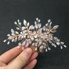 Tocado de novia estilo coreano, bonito peine de flores sencillo europeo y americano, peine de dama de honor hecho a mano con diamantes de proteína rosa y perla.