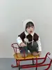 Ropa para Niños Otoño 2026 Nuevos Conjuntos de Otoño para Bebés Estilo Coreano Ropa Infantil Conjunto de Chaleco y Pantalones a Rayas para Niños