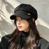 2026 Nuevo Boina Octagonal Estilo Británico para Mujer de Principios de Otoño, Gorra Newsboy Versátil Elegante Vintage de Ante Estilo Callejero