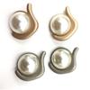 Nova Combinação de Pérolas Em Forma de Orelha Mão Costurada Botão Liga Metal Botão de Pérola Fivela Decorativa para Casaco Trench Coat Malharia