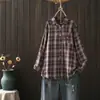 Camisa xadrez color-block, camisa cardigã feminina de manga longa com corte solto, disponível em várias cores, estilo artístico e vintage, blusa de baixo em gaze de algodão de camada dupla