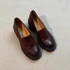 Mocassins de Solado Grosso e Salto Grosso para Mulheres, Slip-Ons Retro de Aumento de Altura Pequeno, Sapatos Pequenos Simples de Couro