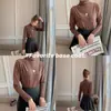 Camisa Básica de Veludo com Gola Meia-alta Feminina Outono e Inverno Nova Grossa Cor Sólida Feminina Slim Fit Versátil Top Roupas Aconchegantes