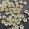 Yutian Resina 6mm Estrela Estéreo Flor Pequena Brilhante Pérola Pulseira Cola para Unhas Artesanal DIY Acessórios