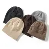 Gorro de cachemira con pliegues 2026 Otoño/Invierno Nuevo para Mujer de Alta Gama Color Sólido Cálido para Exteriores Moda Casual Gorro de Punto