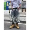 Shorts jeans cropped desfiado com estampa de raio estilo rua americano para homens e mulheres, shorts largos de perna larga de comprimento médio acima do joelho high street, estilosos