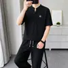 Conjunto Transpirable de Dos Piezas de Venta Caliente para Hombres Jóvenes Verano 2026, Camisa de Manga Corta de Color Sólido Estilo Old Money Más Talla