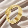 Anillo de acero inoxidable nuevo de moda no se decolora tipo C apertura ajustable lujo ligero alta gama anillo de acero de titanio venta al por mayor