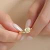 Plata esterlina s925 nuevo anillo de diamantes amarillo azúcar cuadrado pequeño temperamento femenino Alto Sentido giro apertura anillo de dedo joyería al por mayor
