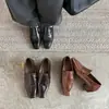 Zapatos de Cuero Cuadrados Versátiles Estilo Vintage Ligeramente Maduro sin Cordones para Mujer Primavera y Otoño Nueva Llegada Mocasines de Tacón Grueso Zapatos de Corte Bajo