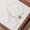Gargantilha Choker Borboleta Flor Pérola Imitação Diamante Luxo Leve e de Alta Qualidade, Colar Versátil Exquisito da Moda e Tendência Corrente da Clavícula