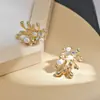 Moda Europea y Americana Tendencia de Lujo Ligero Pendientes de Perlas de Fuegos Artificiales con Agujas de Plata S925 y Pendientes de Coral Incrustados con Diamantes de Criaturas Marinas