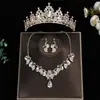 Conjunto de tres piezas de tiara de corona, accesorio para el cabello, collar, pendientes, diadema de corona de novia princesa, accesorios para vestido de novia