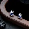 Brincos Cluster de Diamante Cheio de Novo Estilo Transfronteiriços para Homens, Modernos e Versáteis, Brincos de Flor de Íris em Forma de Cruz de Alto Padrão para Mulheres