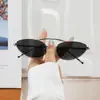 Nuevas Gafas de Sol Estilo Ojo de Gato Old Money para Mujer, Gafas de Sol con Montura Completa de Metal Anti-UV, Gafas de Sol de Moda y Personalizadas para Fotografía Callejera
