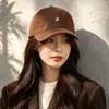 Gorra de béisbol moderna estilo coreano, diseñada para hacer que la cara parezca más pequeña, nueva colección primavera/verano, versátil, hecha de algodón lavado, adecuada para parejas, visera ancha, protectora del sol, para hombres y mujeres