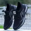 Zapatos Nuevos para Hombre, Zapatos Casuales de Malla Transpirable, Zapatos Deportivos Ligeros con Suela Suave, Zapatillas de Running Modernas y Versátiles